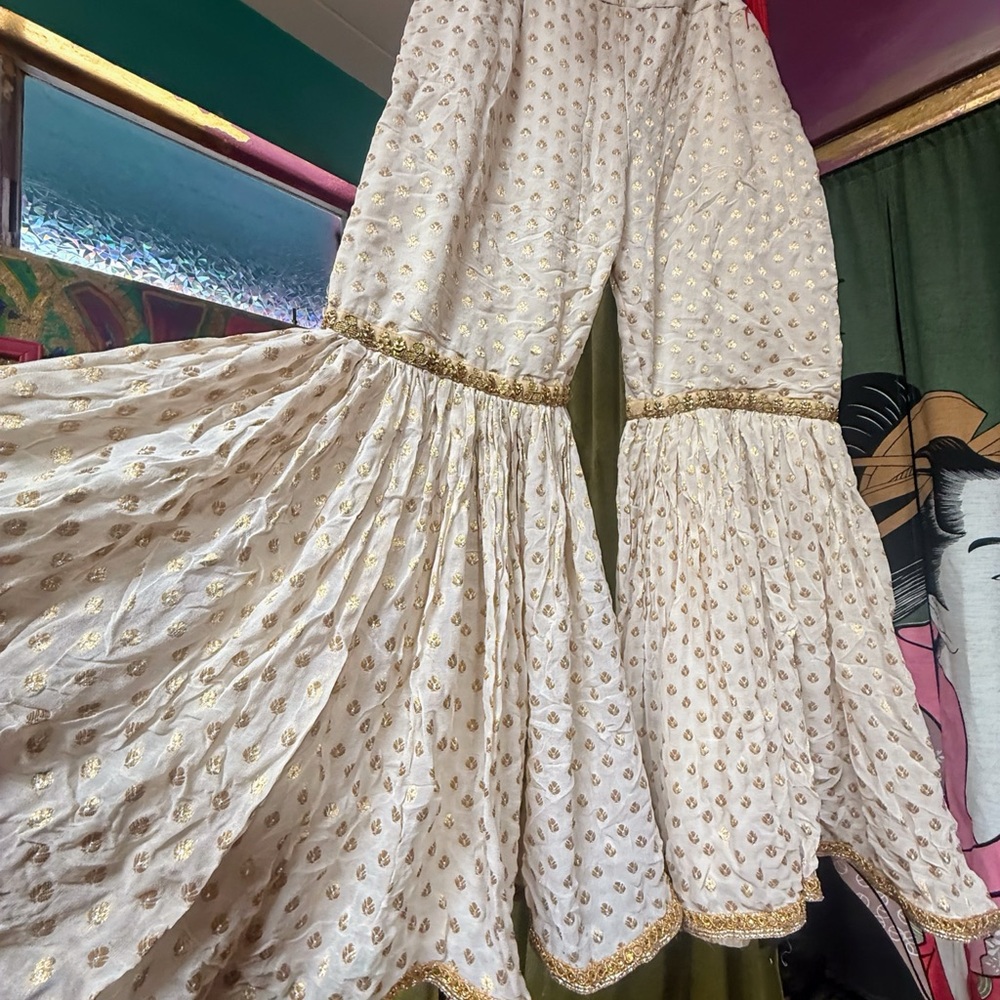 Elegant Gold and Cream Women's Jumpsuit